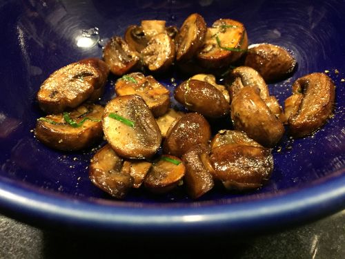 mushrooms_with_kerry_gold_butter_and_garlic_chives_showing_bowl
